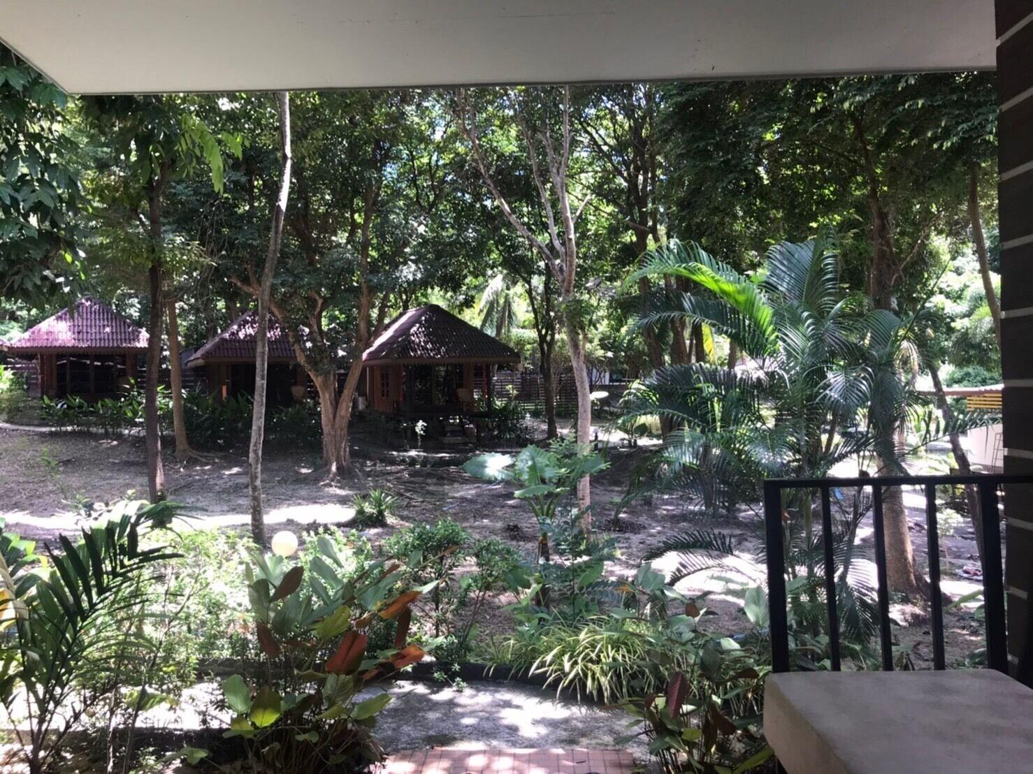 Lipe Sunset Forest Resort Exterior photo